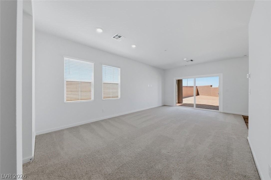 200 Preston Terrace Ave - Photo 3 of 20