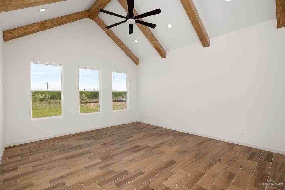 8100 Coyote Dr - Photo 3 of 14