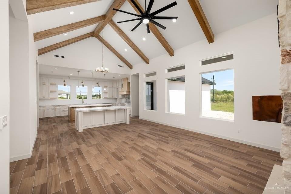 8100 Coyote Dr - Photo 4 of 14