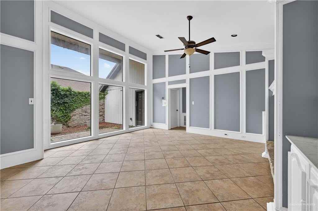 4712 N 6th St - Photo 5 of 26