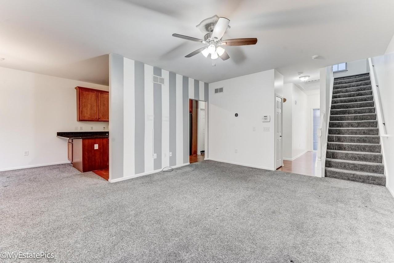 41101 N Maplewood Dr - Photo 7 of 32