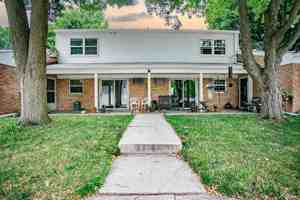 featured image of 1105 Verona Rd
