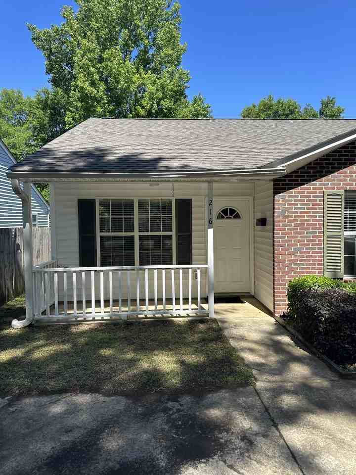 216 Mcfadden St #1 - Photo 2 of 25