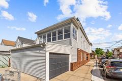 59 Locust Ave #2R - Photo 1 of 1