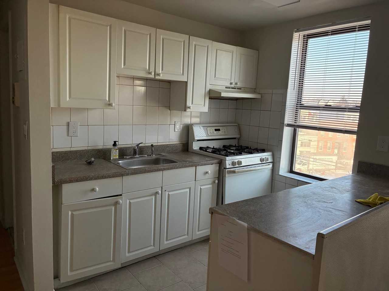 1677 Kennedy Blvd - Photo 2 of 7