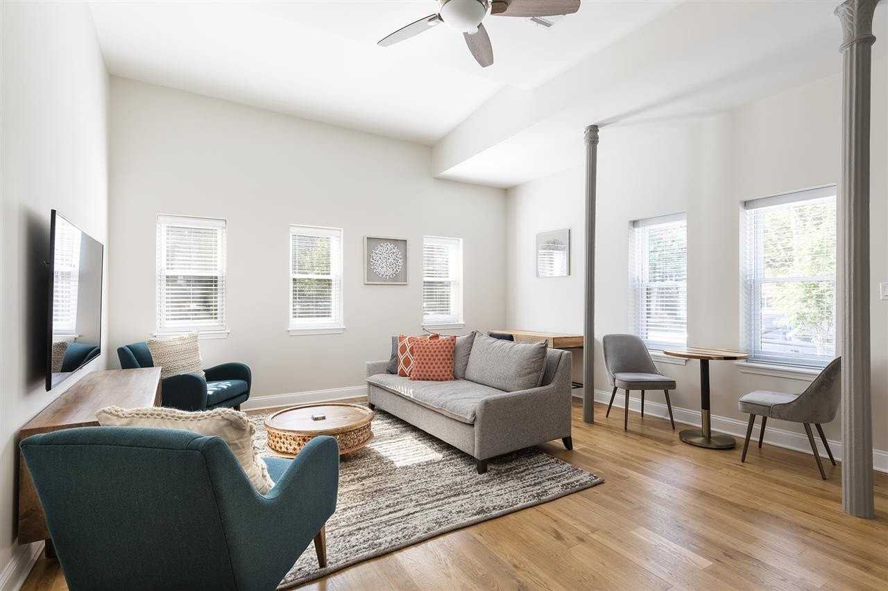 72 Wayne St #1 - Photo 2 of 12