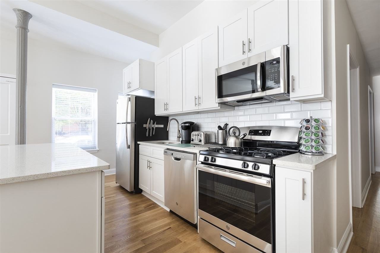 72 Wayne St #1 - Photo 5 of 12