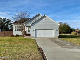 featured image of 209 Oyster Ln