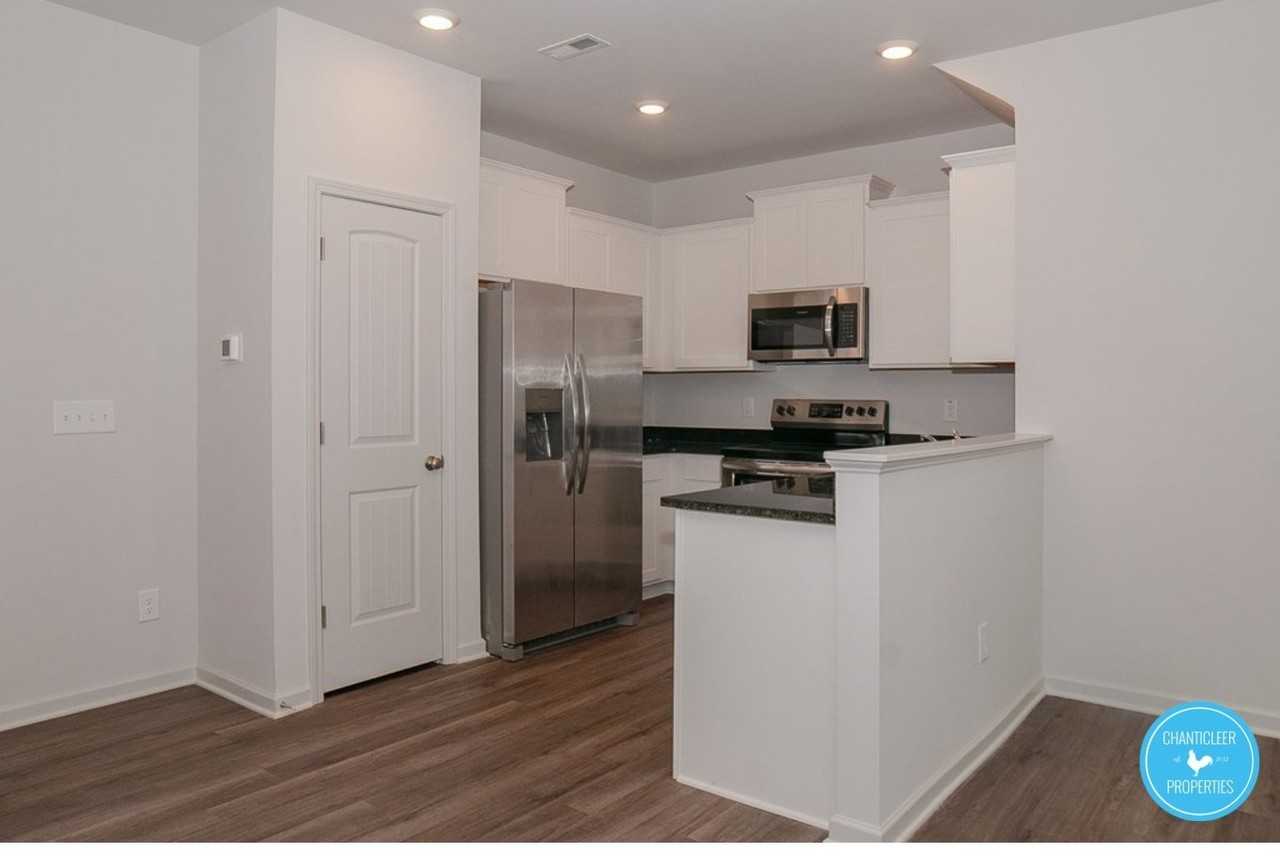 2484 Ashton Park Ln #1 - Photo 5 of 40
