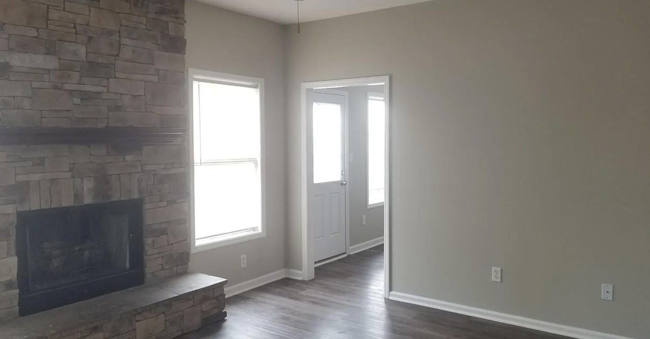 2956 Polo Club Blvd - Photo 5 of 13
