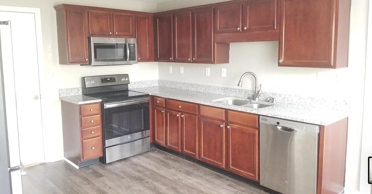 2956 Polo Club Blvd - Photo 7 of 13