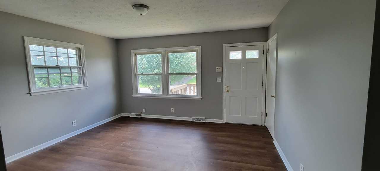 3612 River Park Dr - Photo 2 of 15