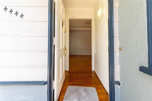 4444 Tujunga Ave - Photo 3 of 8