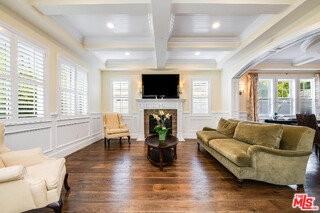 10515 Whipple St - Photo 3 of 8