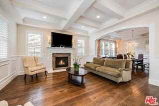 10515 Whipple St - Photo 5 of 8