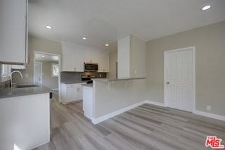 1127 N Formosa Ave - Photo 7 of 8
