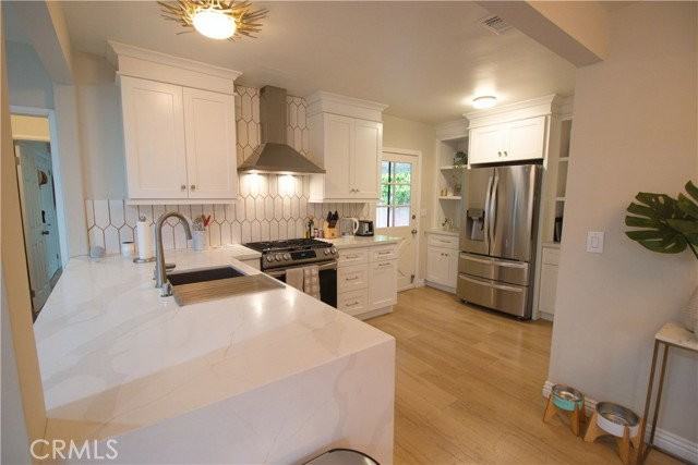 4453 Dawes Ave - Photo 2 of 8