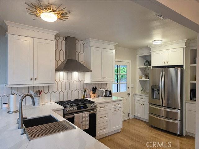 4453 Dawes Ave - Photo 5 of 8