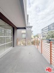 212 Marine St #2033 - Photo 6 of 8