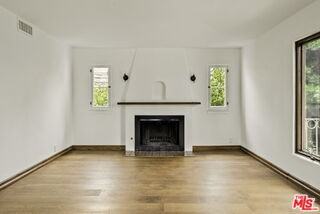 1702 Idaho Ave #3 - Photo 4 of 8