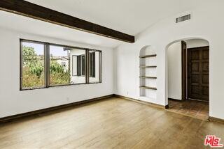 1702 Idaho Ave #3 - Photo 7 of 8