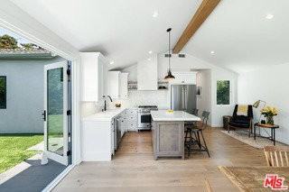 11912 Wagner St - Photo 2 of 8