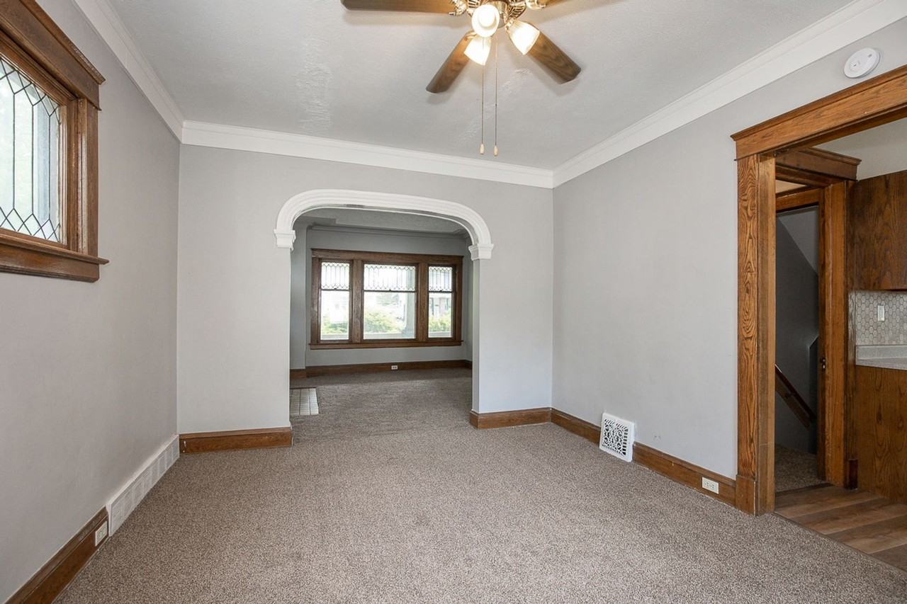15401 Grovewood Ave - Photo 6 of 29