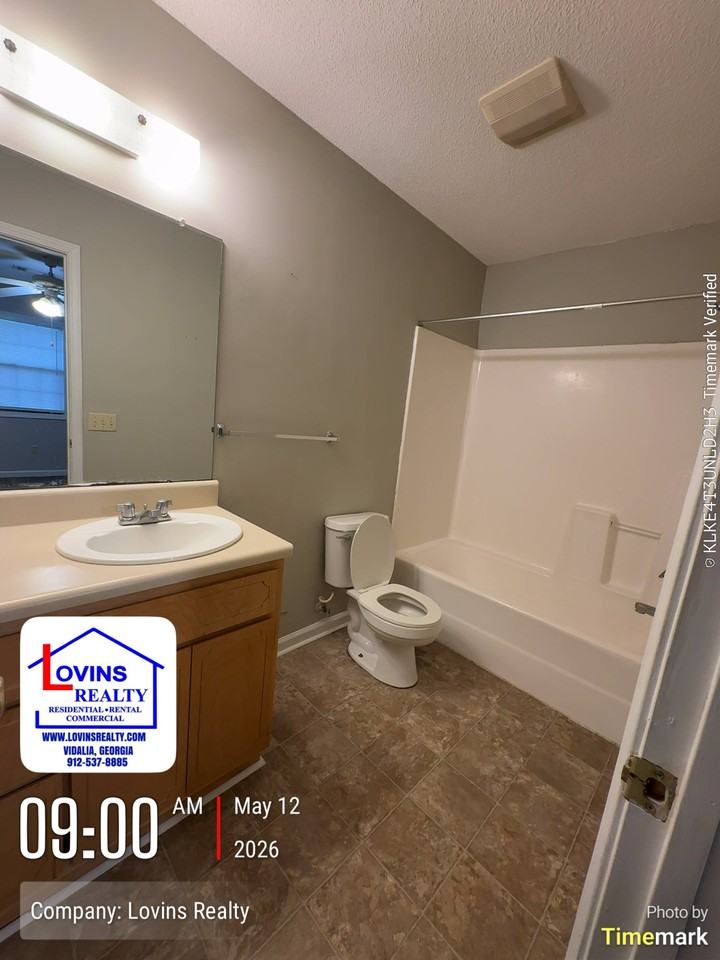 507 Green St #B - Photo 6 of 9