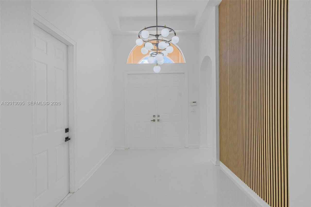 7551 Sw 187th St - Photo 2 of 50