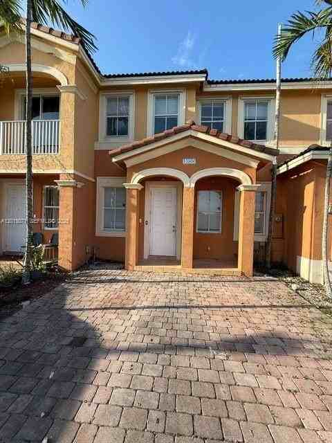 10906 Sw 243rd Ln - Photo 2 of 2