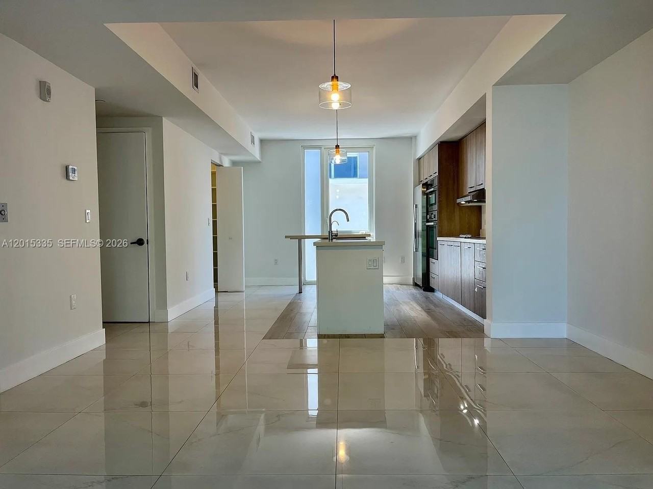 1000 99th St #3 - Photo 4 of 30