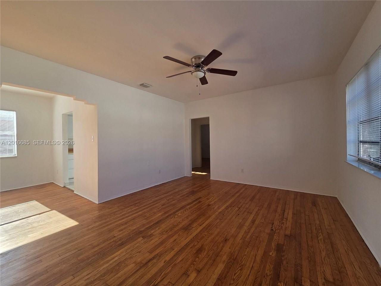 781 Sw 11th St #3 - Photo 3 of 9