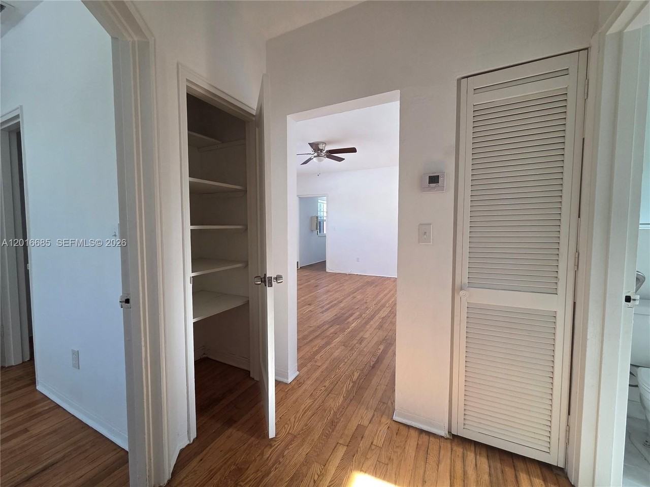 781 Sw 11th St #3 - Photo 5 of 9