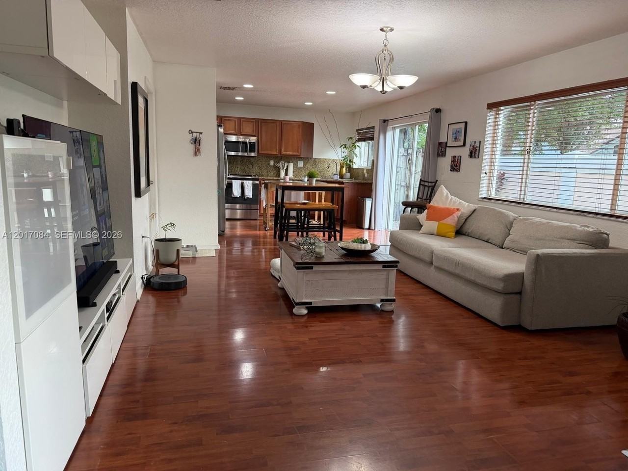 5362 Nw 108th Pl - Photo 7 of 21