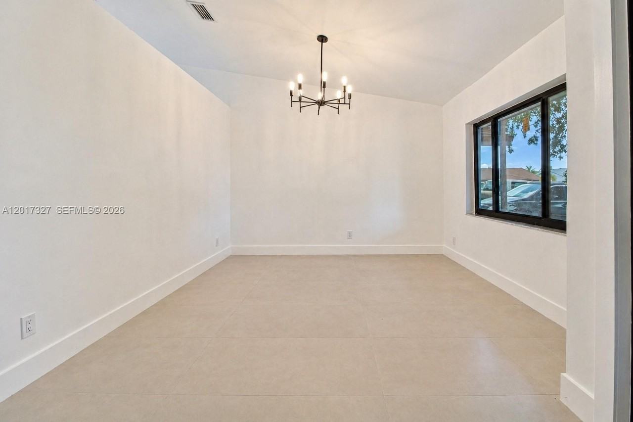 10088 Sw 143rd Ct #NA - Photo 5 of 18
