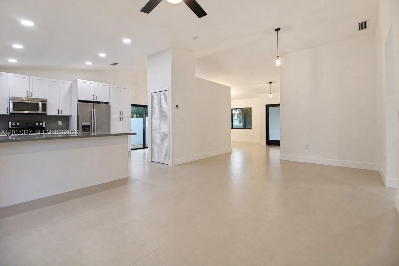 10088 Sw 143rd Ct #NA - Photo 7 of 18