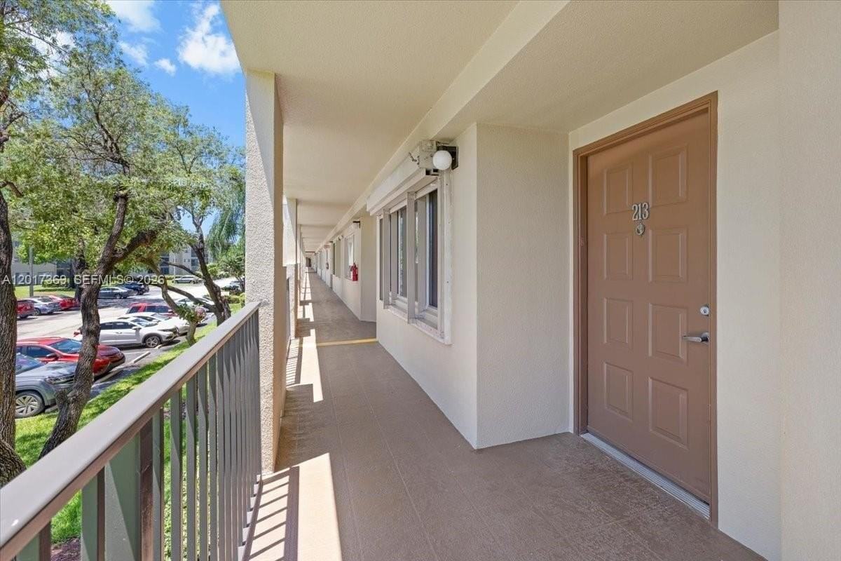 1351 Sw 141st Ave #213G - Photo 4 of 26