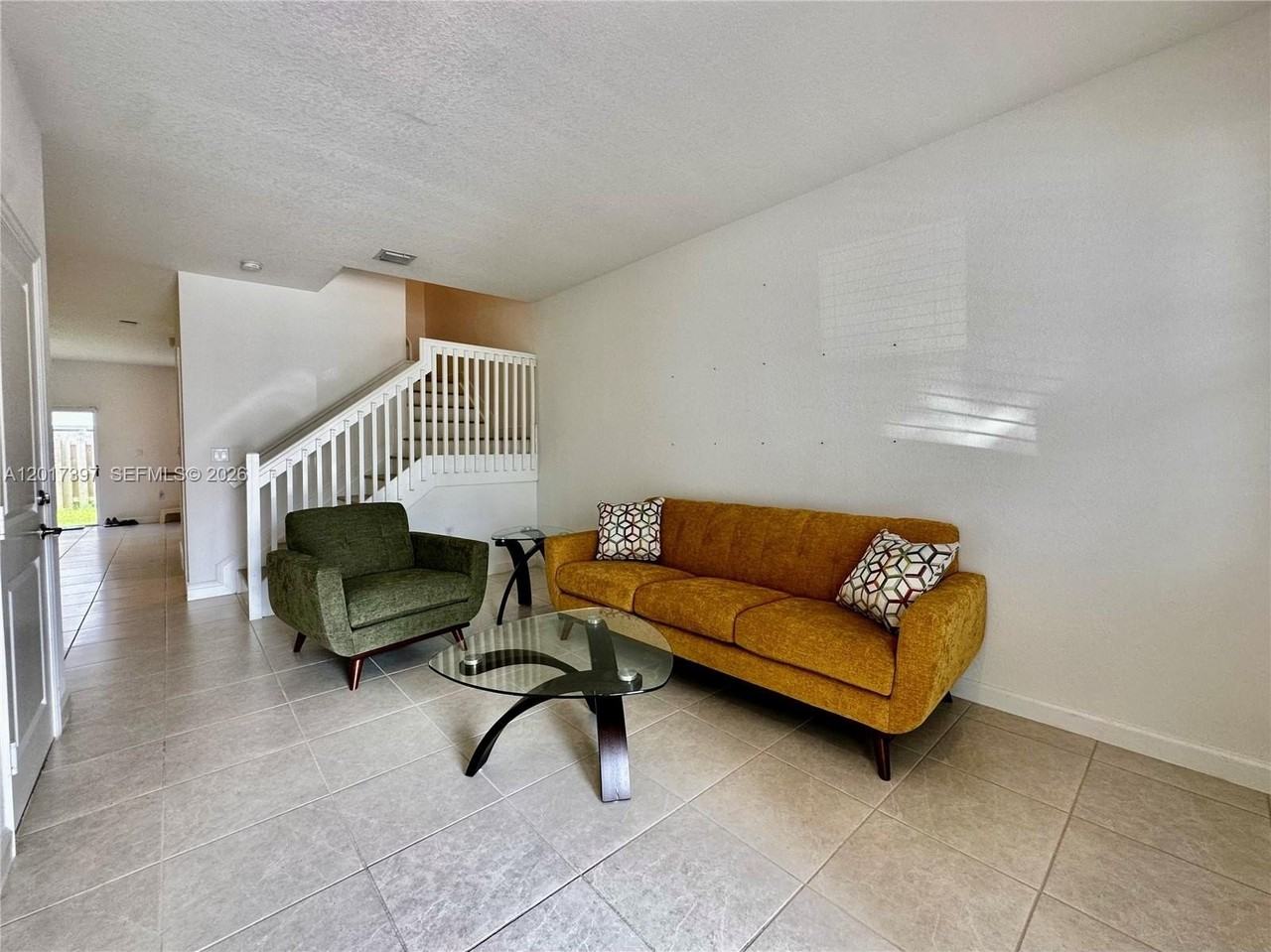 2685 Se 13th Ct - Photo 2 of 23