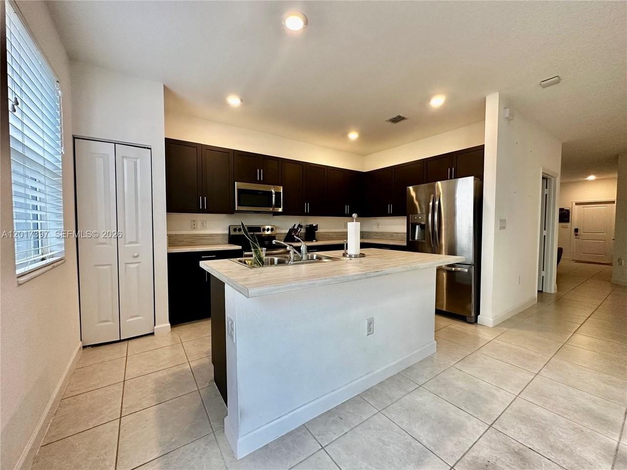 2685 Se 13th Ct - Photo 6 of 23