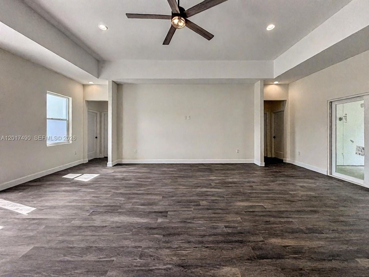738 Harriet Ave Sw #0 - Photo 4 of 35