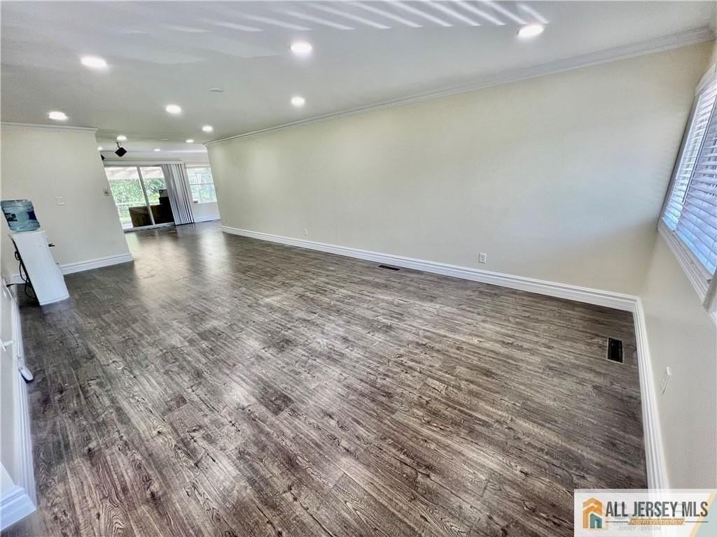 18 Dawson Rd - Photo 3 of 11