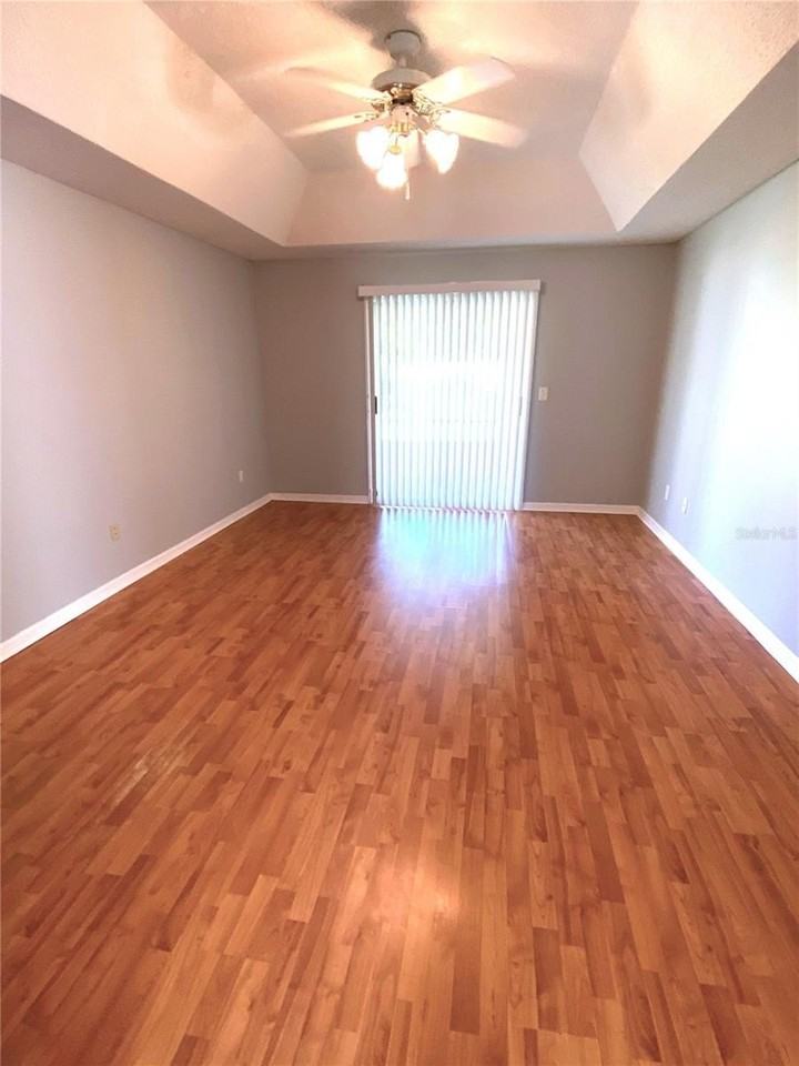 100 Wood Haven Dr - Photo 7 of 15