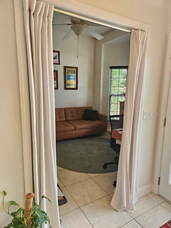 1507 Carillon Park Dr - Photo 3 of 14
