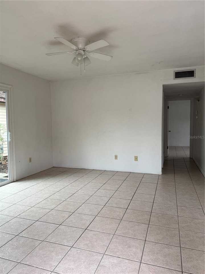 537 Nw 30th Ave - Photo 7 of 16