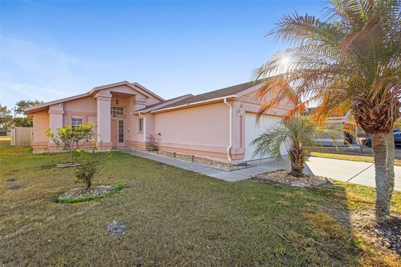1530 Larks Nest Ct - Photo 2 of 45