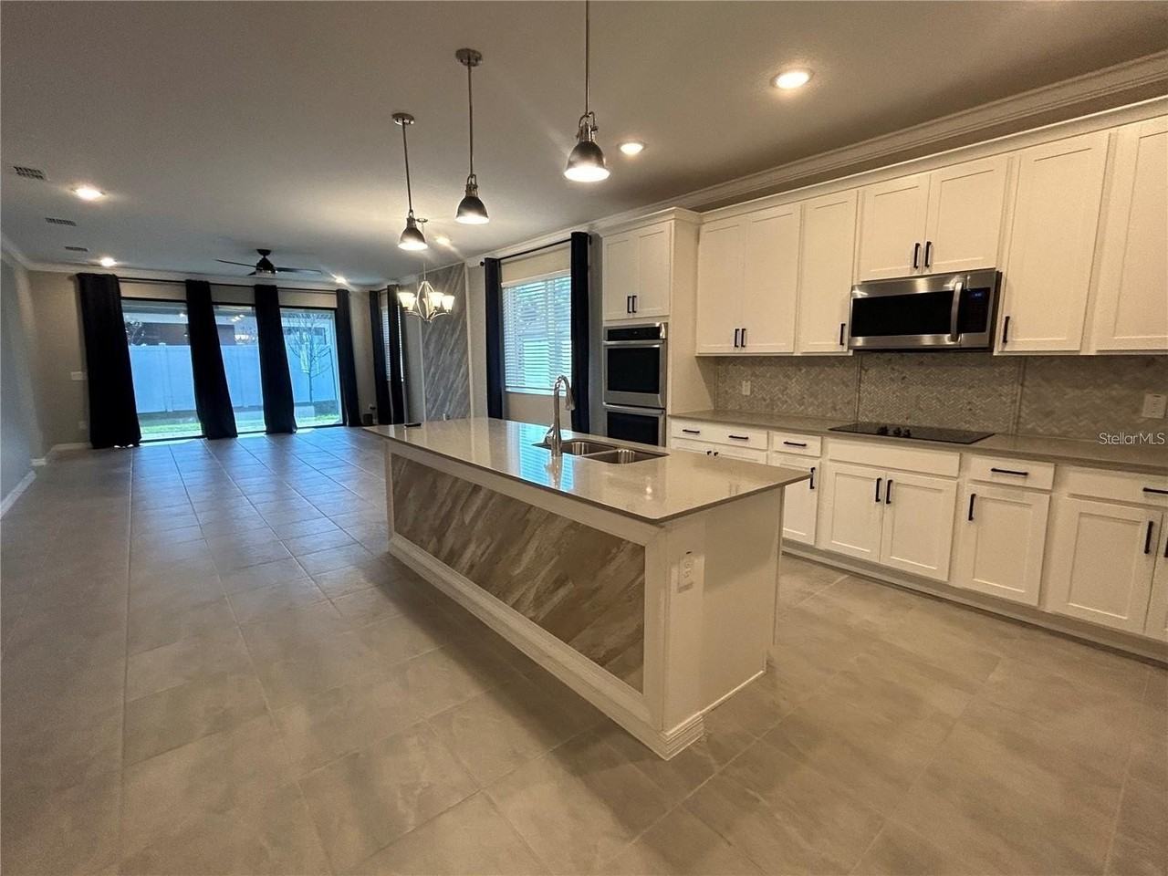 4111 Solamor St - Photo 5 of 18