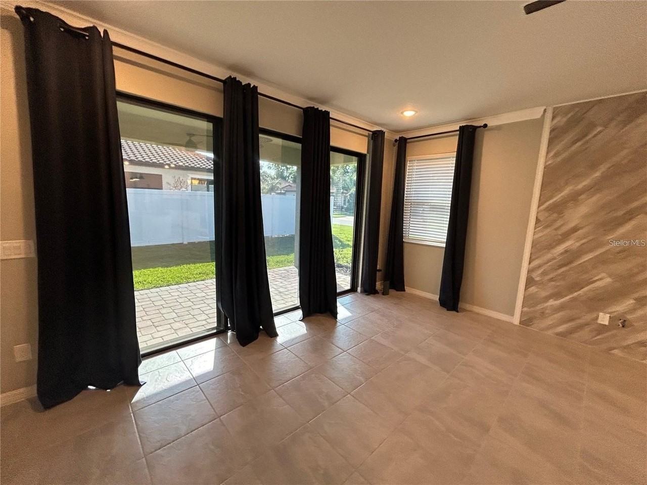 4111 Solamor St - Photo 6 of 18