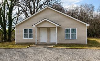 featured image of 317 E Gilbreath St