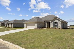230 Hemingway Cir - Photo 1 of 1