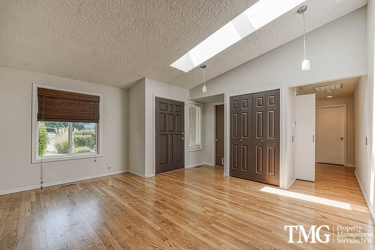 1708 Nw 91st Cir - Photo 3 of 38